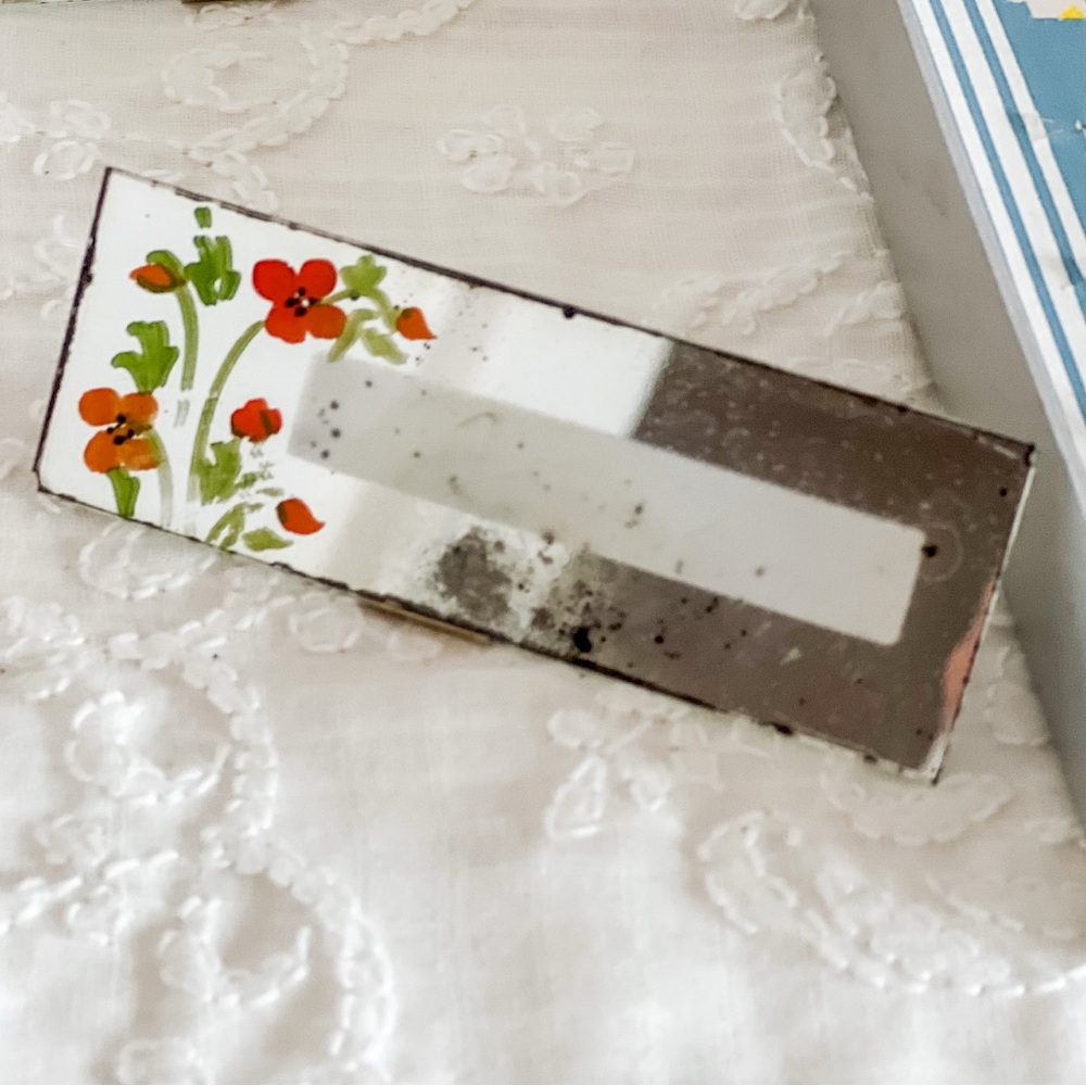Vintage Mercury Glass Erasable Name Plates Place Card with Hand Painted Flowers - Picture 7 of 15